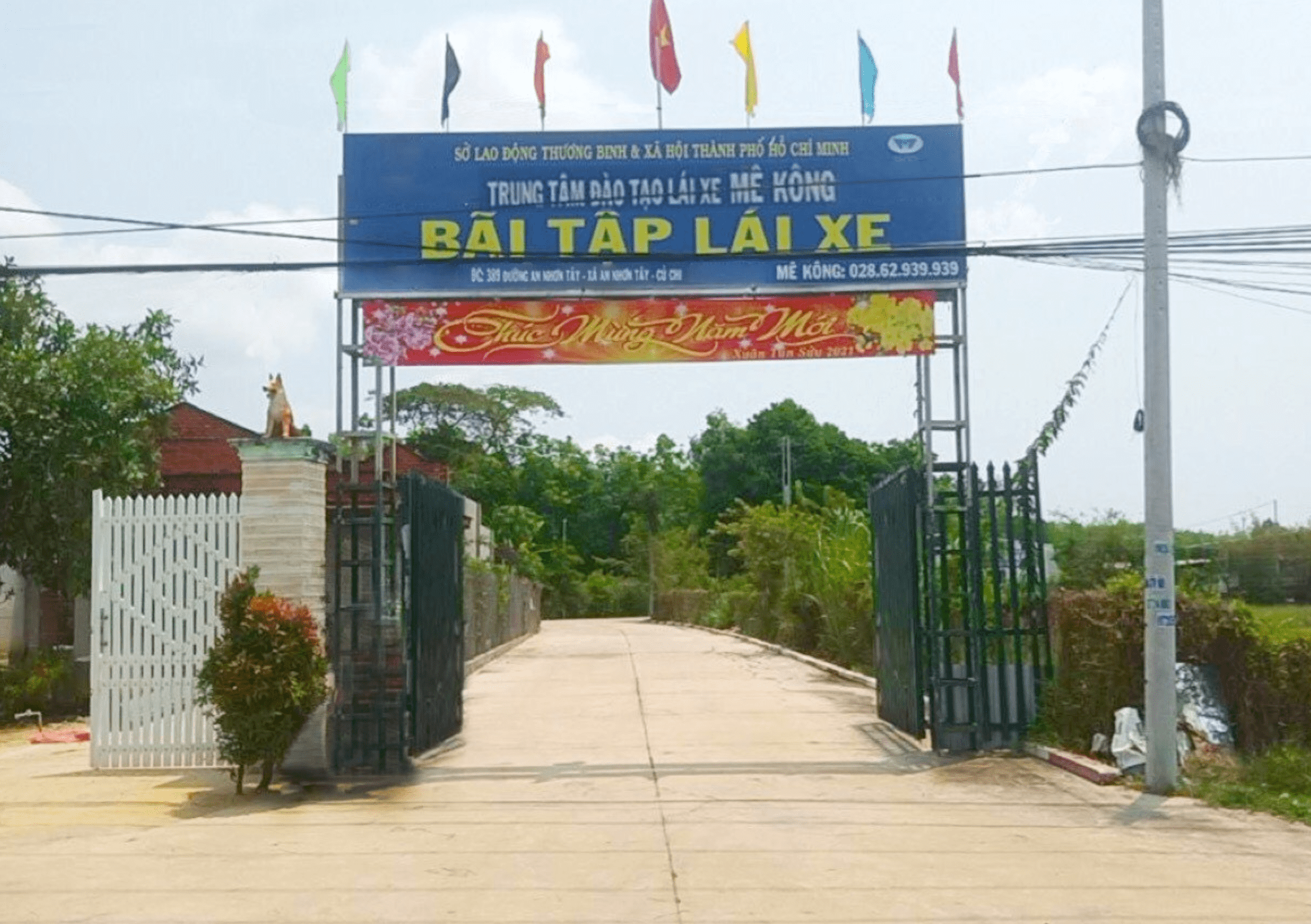 TOP 10+ Thi Bằng Lái Xe B2 TPHCM 2025 Học Nhanh Đậu Cao 14 Trung Tâm GDNN Mê Kông - Thi Bằng Lái Xe B2 TPHCM