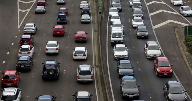 Nhu Cầu lái Xe Ô Tô Tăng Cao-Giá Thi Bằng Lái Xe Ô Tô