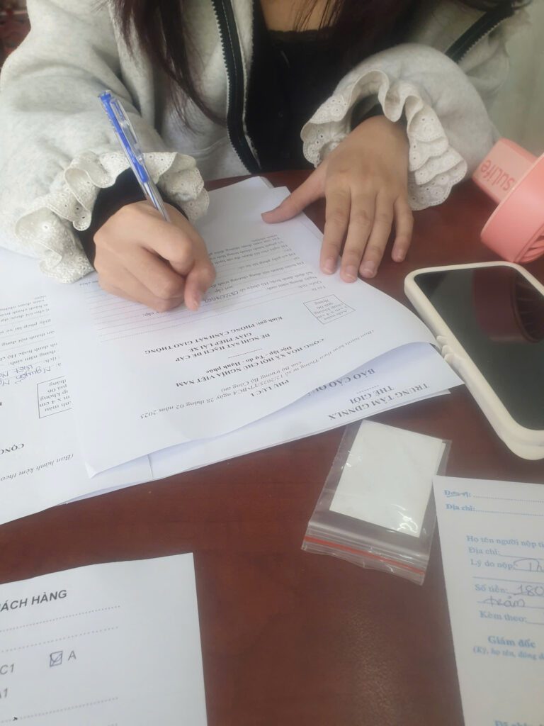 Hỗ Trợ Làm Hồ Sơ Học Lái Xe Hơi Tận Nhà-Giá Thi Bằng Lái Xe Hơi