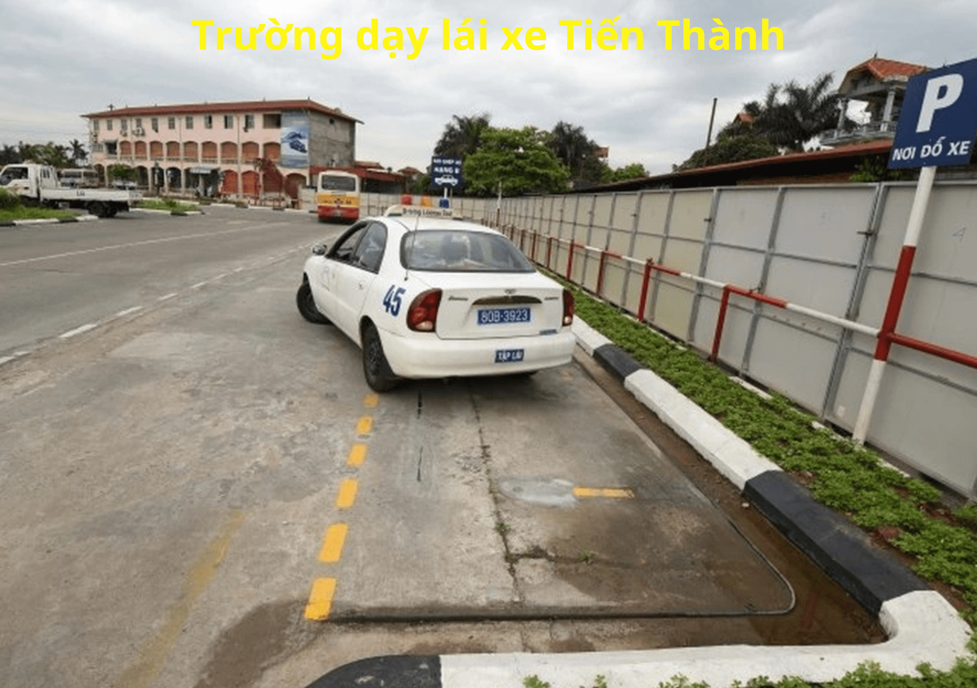 TOP 10+ Trung Tâm Dạy Lái Xe Máy TPHCM 2025 Gần Nhà 4 Trường dạy lái xe Tiến Thành - Trung tâm dạy lái xe máy TPHCM