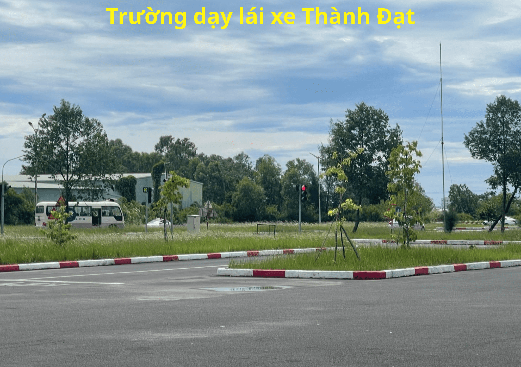 TOP 10+ Học Bằng B Cơ Khí 2025 Chất Lượng Cao 6 Trường Dạy Lái Xe Thành Đạt - Học bằng B cơ khí